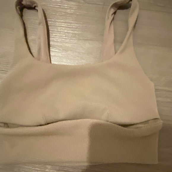 ALO Yoga Other - ALO bra